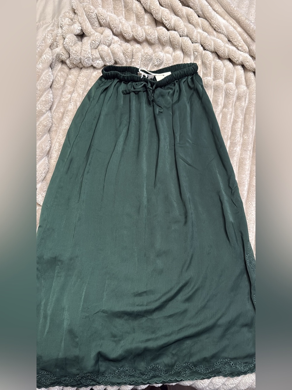 XS universal thread  Elastic Waist Maxi Skirt woman’s
